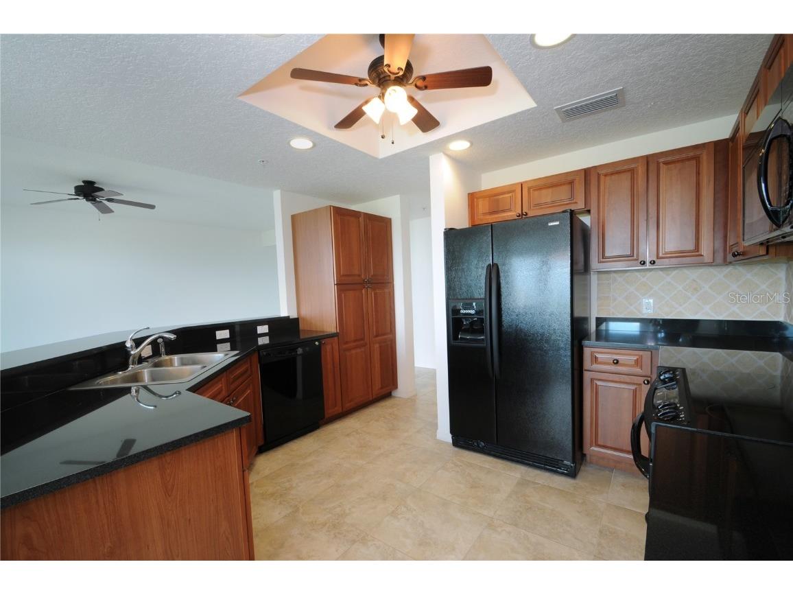 10851 Mangrove Cay Lane NE #1212 Saint Petersburg FL 33716 TB8440583 image6