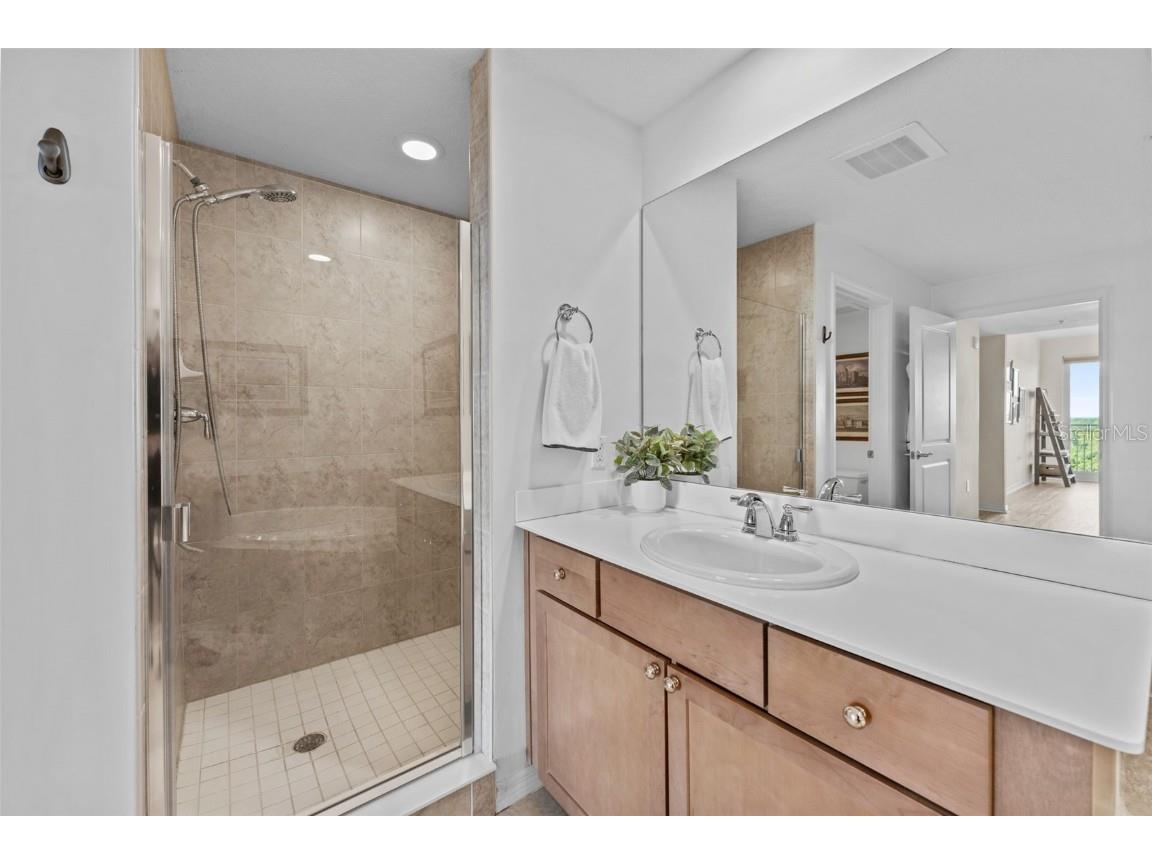 10851 Mangrove Cay Lane NE #612 Saint Petersburg FL 33716 TB8438193 image10