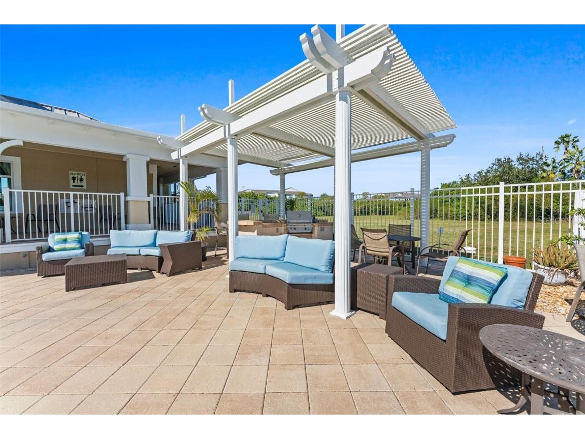 10851 Mangrove Cay Lane NE #612 Saint Petersburg FL 33716 TB8438193 image18