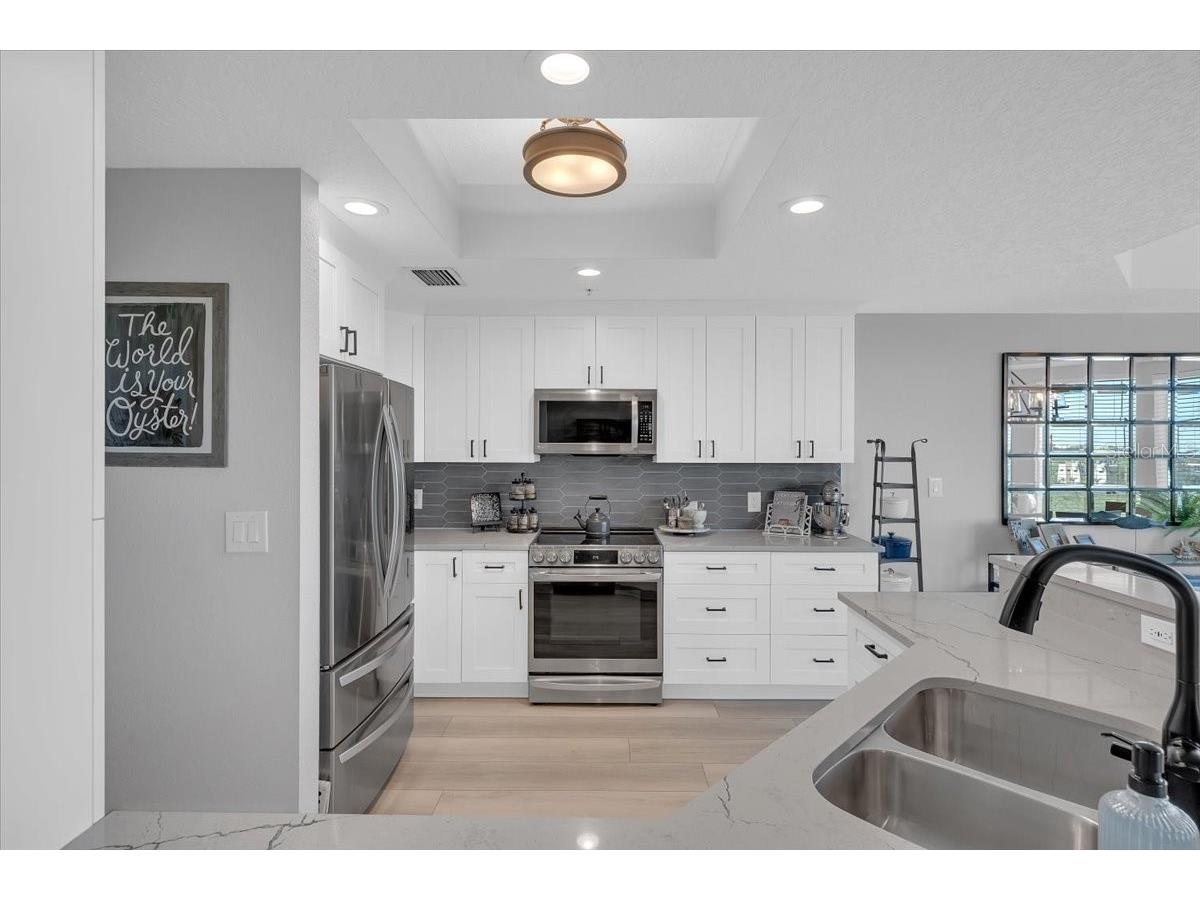 10851 Mangrove Cay Lane NE #712 Saint Petersburg FL 33716 TB8488739 image20