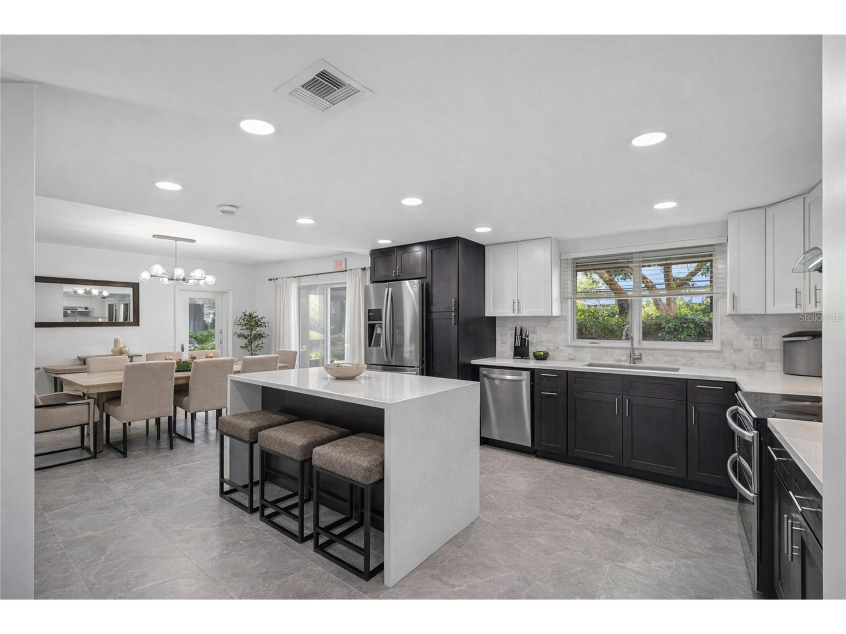 10852 131st Street N Largo FL 33774 TB8516753 image2