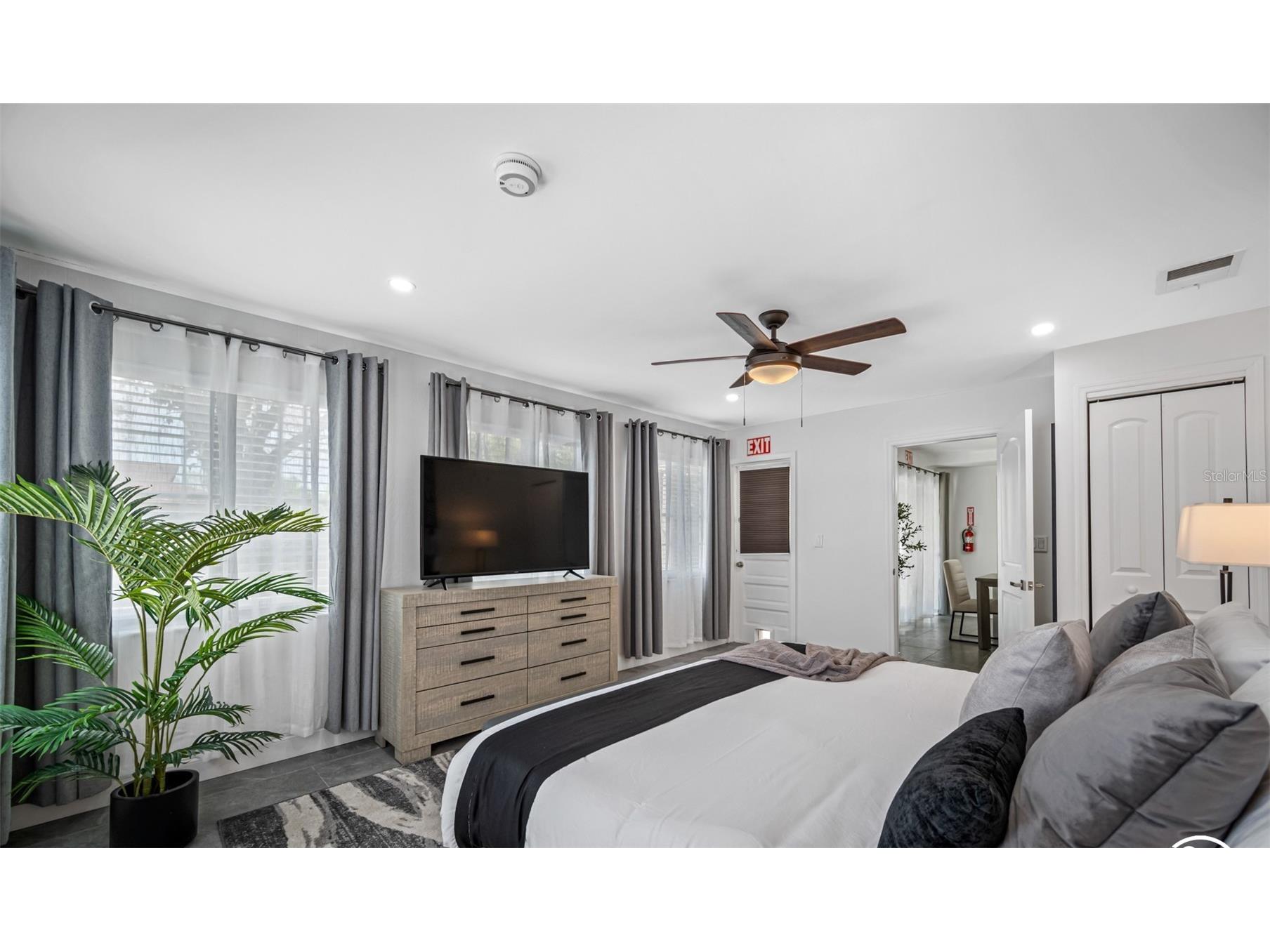 10852 131st Street N Largo FL 33774 TB8516753 image29