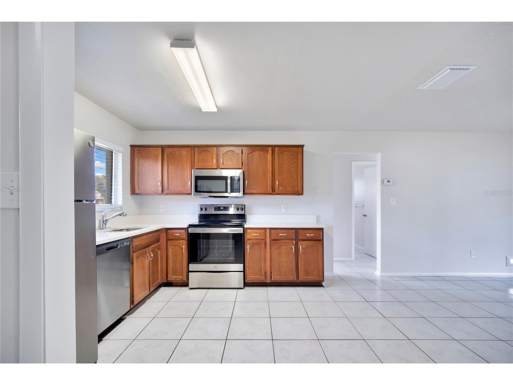 10853 William And Mary Court Orlando FL 32821 O6402054 image10