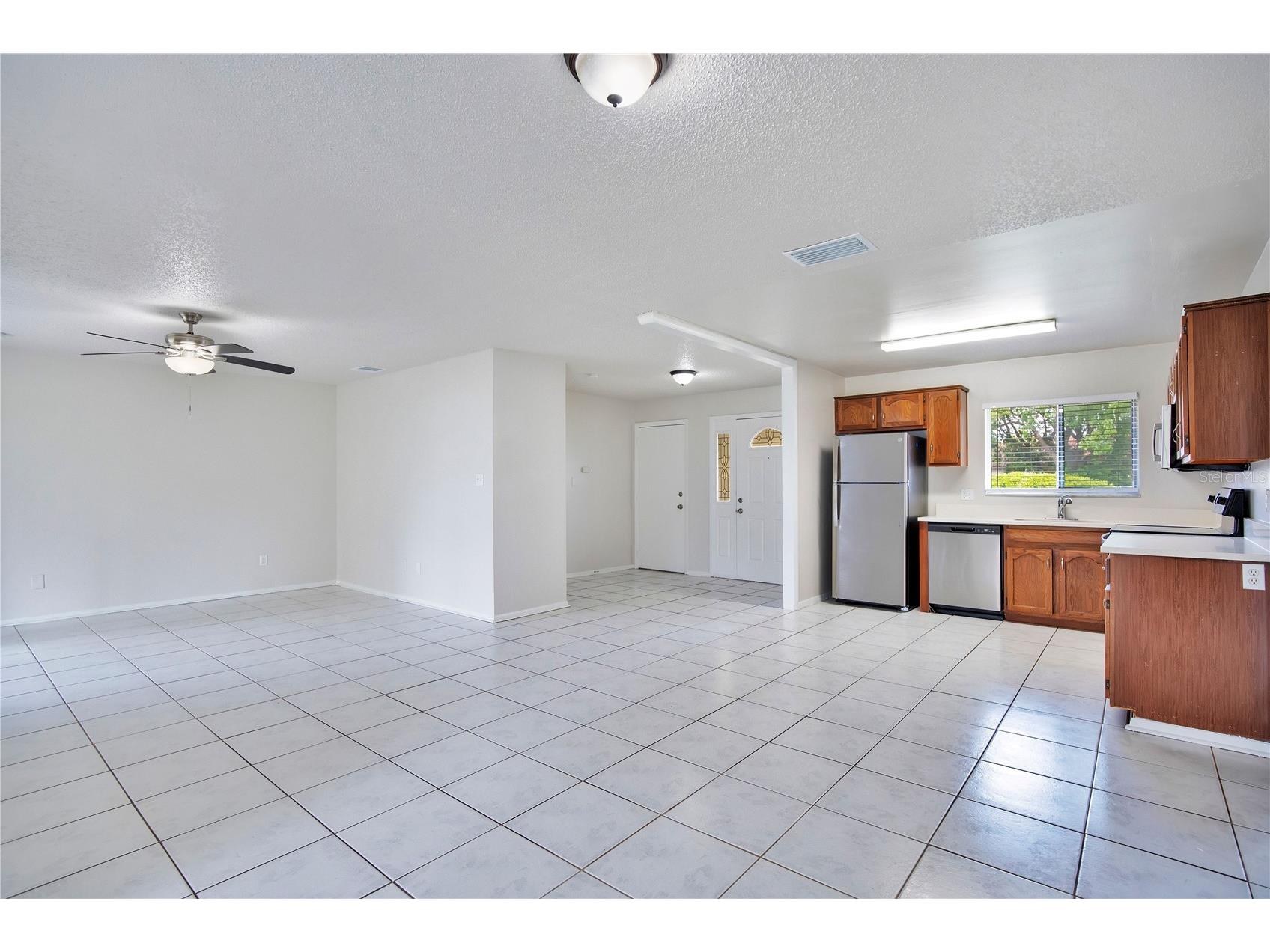 10853 William And Mary Court Orlando FL 32821 O6402054 image6