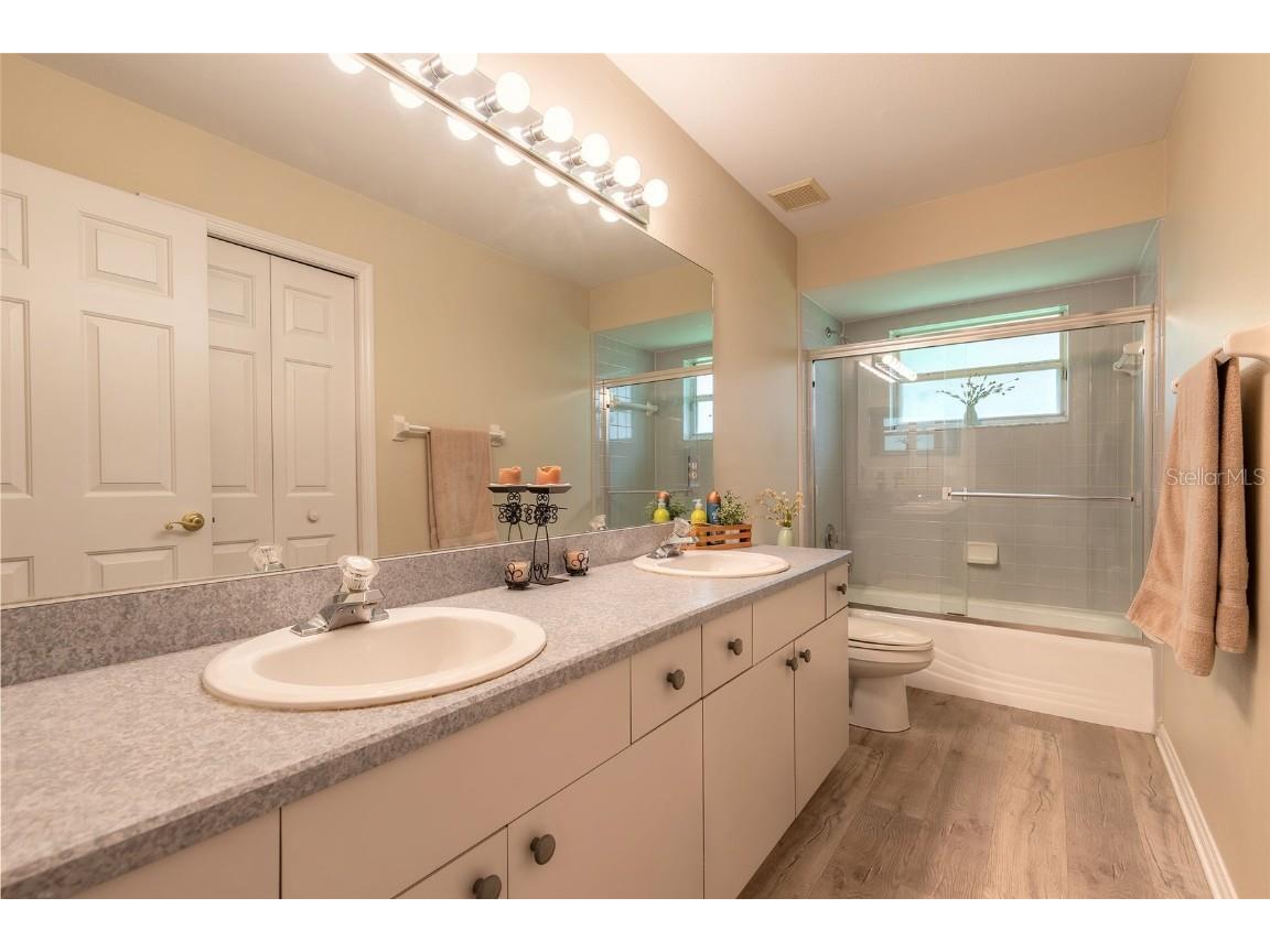 1086 Platinum Court Deltona FL 32725 V4944914 image40