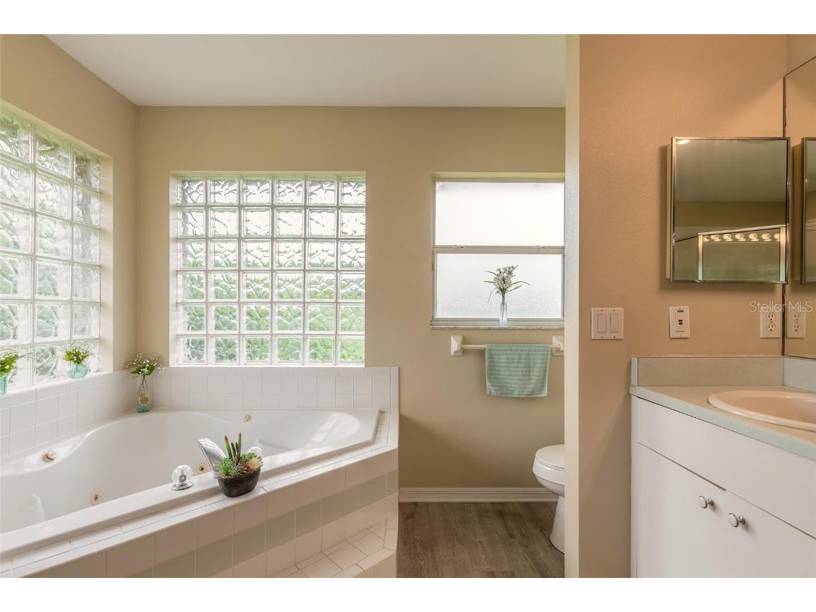 1086 Platinum Court Deltona FL 32725 V4944914 image49