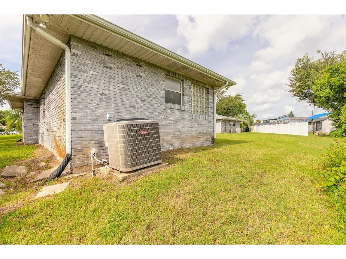 1086 Platinum Court Deltona FL 32725 V4944914 image57