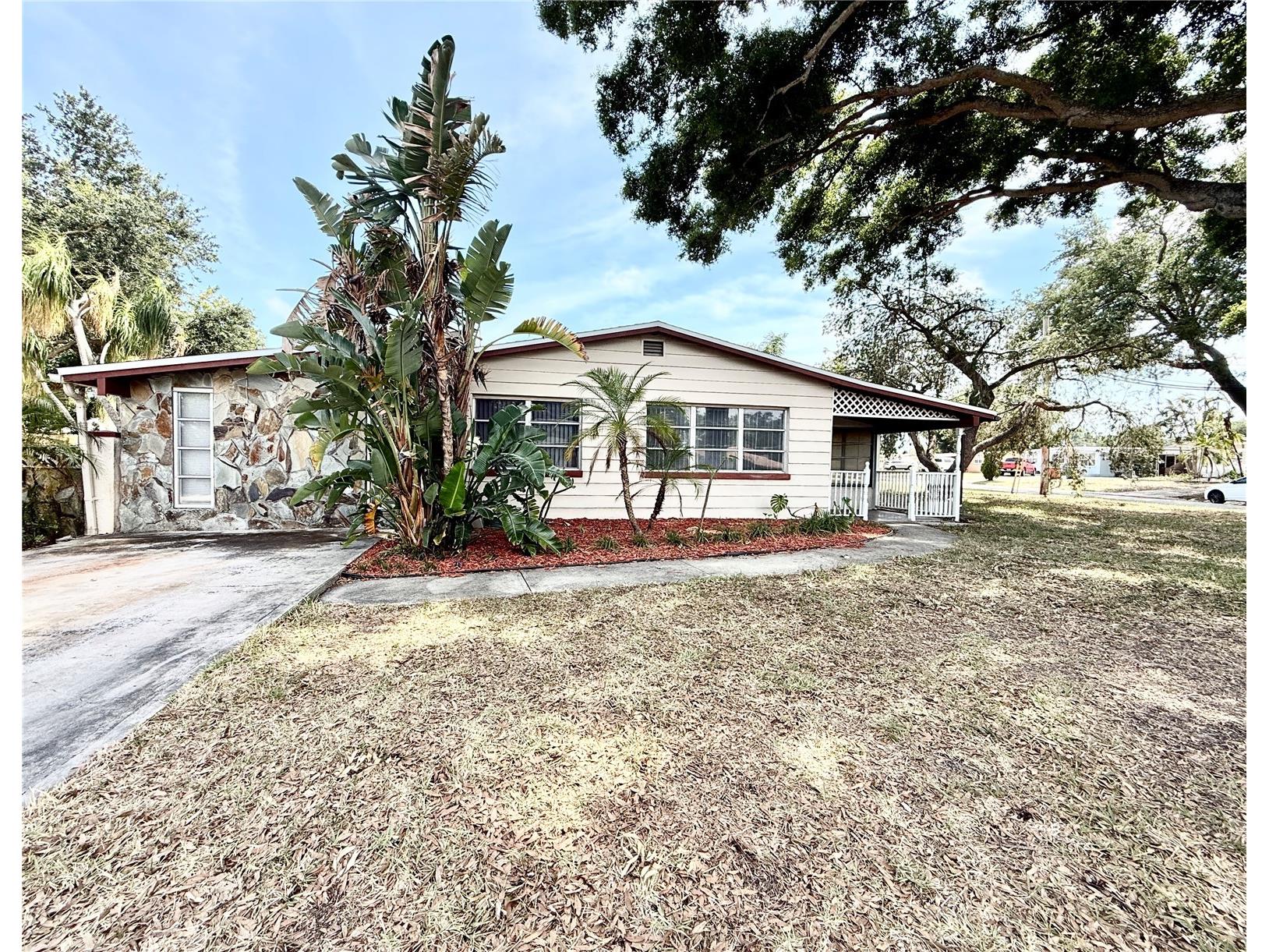 10862 Village Green Avenue Seminole FL 33772 TB8504772 image1