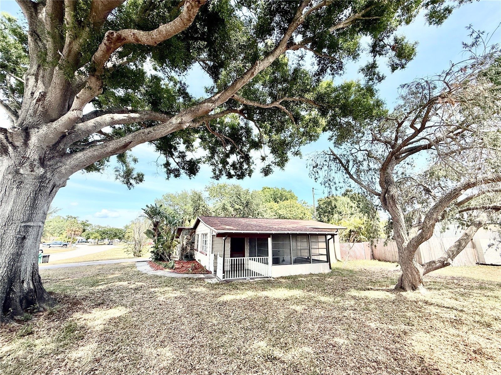 10862 Village Green Avenue Seminole FL 33772 TB8504772 image23