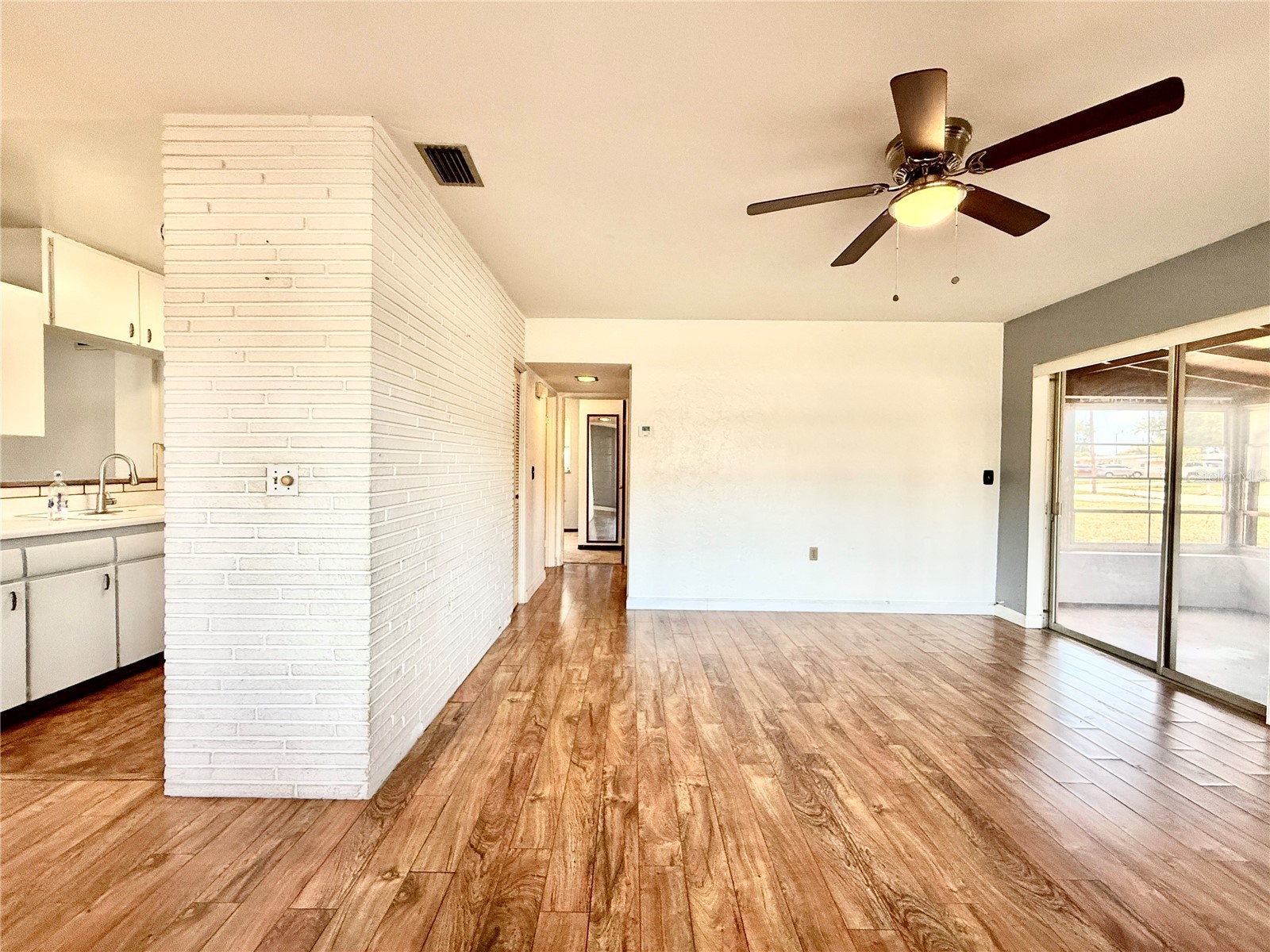 10862 Village Green Avenue Seminole FL 33772 TB8504772 image7