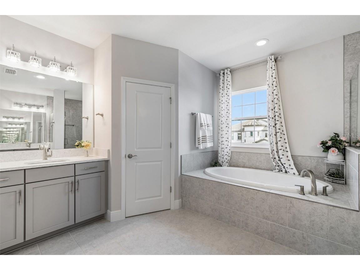 10863 Rustic Timber Loop San Antonio FL 33576 TB8447927 image39