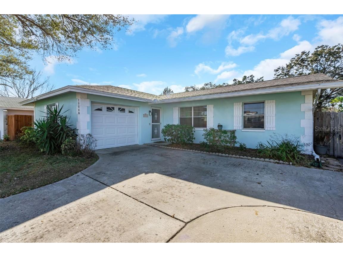 10868 116th Street Largo FL 33778 U8189943 image1