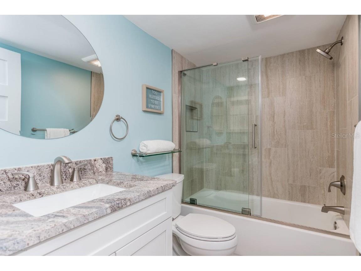 1087 Lake House Circle #C104 Sarasota FL 34242 A4675956 image24