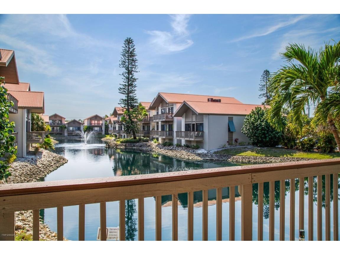 1087 Lake House Circle #C104 Sarasota FL 34242 A4675956 image3