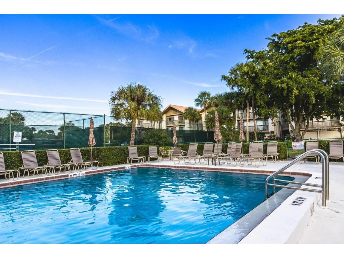 1087 Lake House Circle #C104 Sarasota FL 34242 A4675956 image30