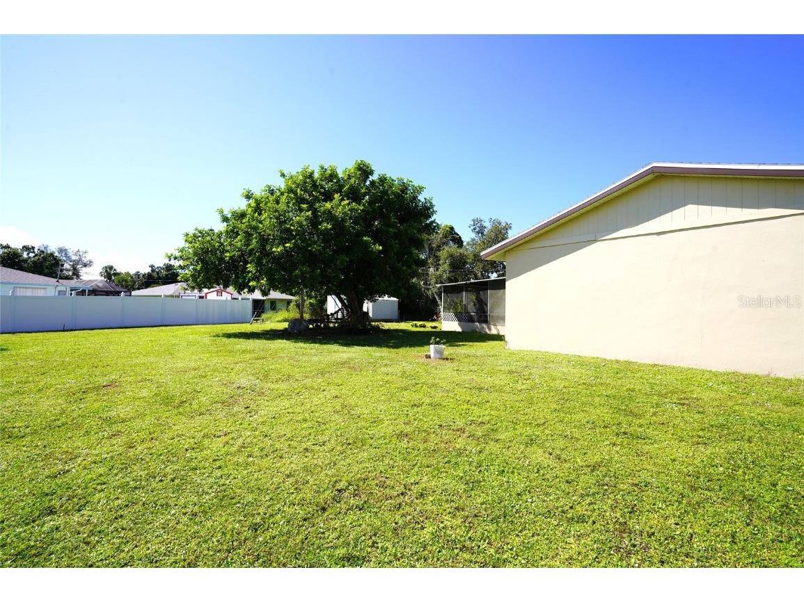 1087 Reed Terrace NW Port Charlotte FL 33948 C7515518 image2