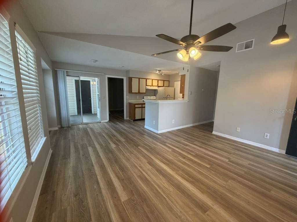 1087 S Hiawassee Road #422 Orlando FL 32835 O6402275 image22