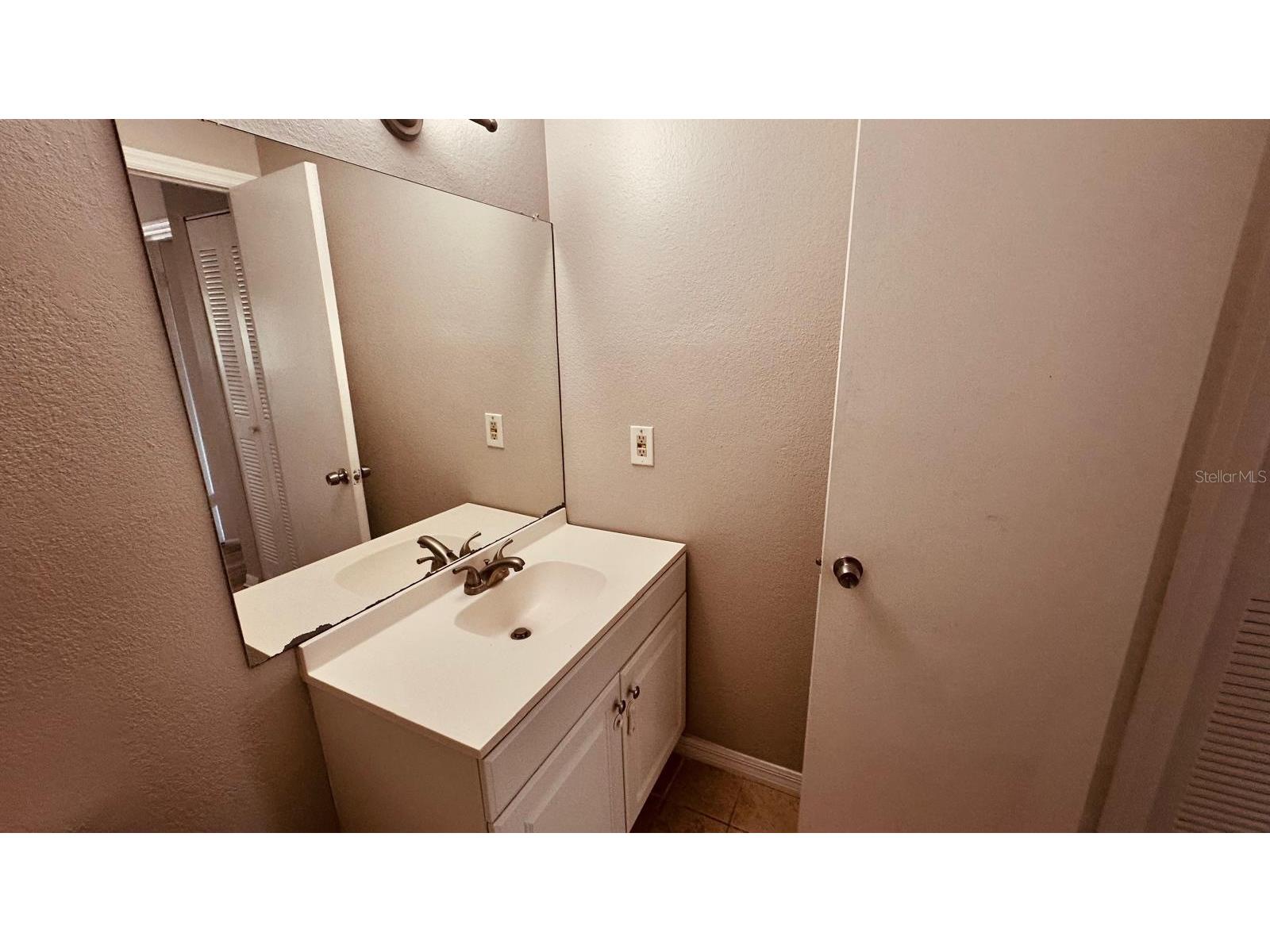 1087 S Hiawassee Road #422 Orlando FL 32835 O6402275 image9