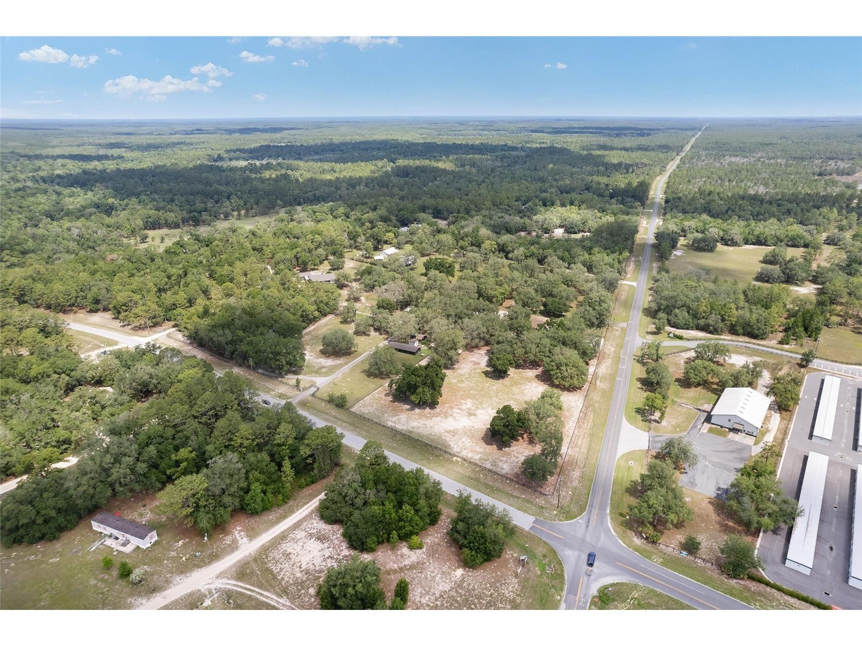 10871 SE County Road 336 Morriston FL 32668 OM725937 image3