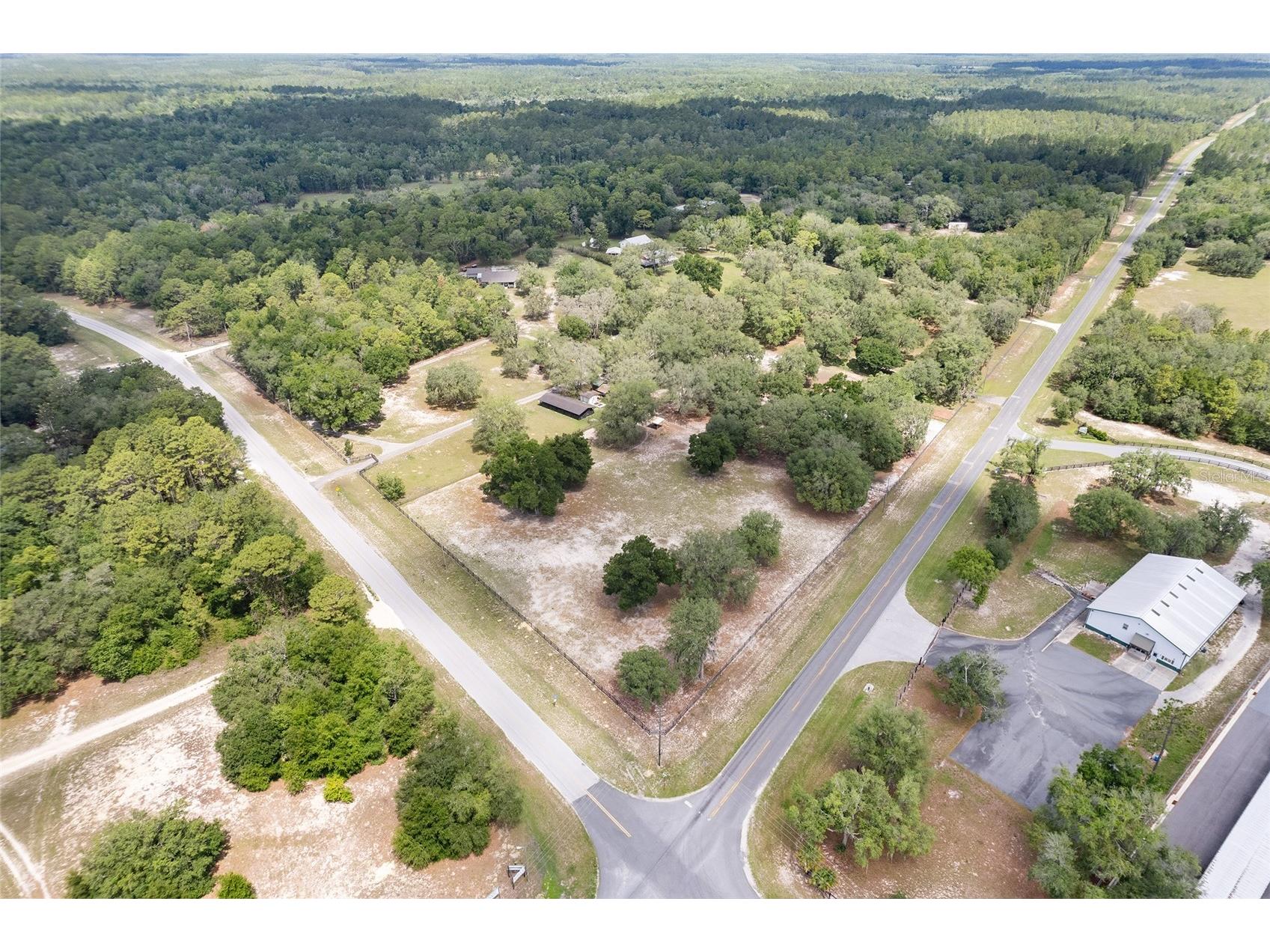 10871 SE County Road 336 Morriston FL 32668 OM725937 image7