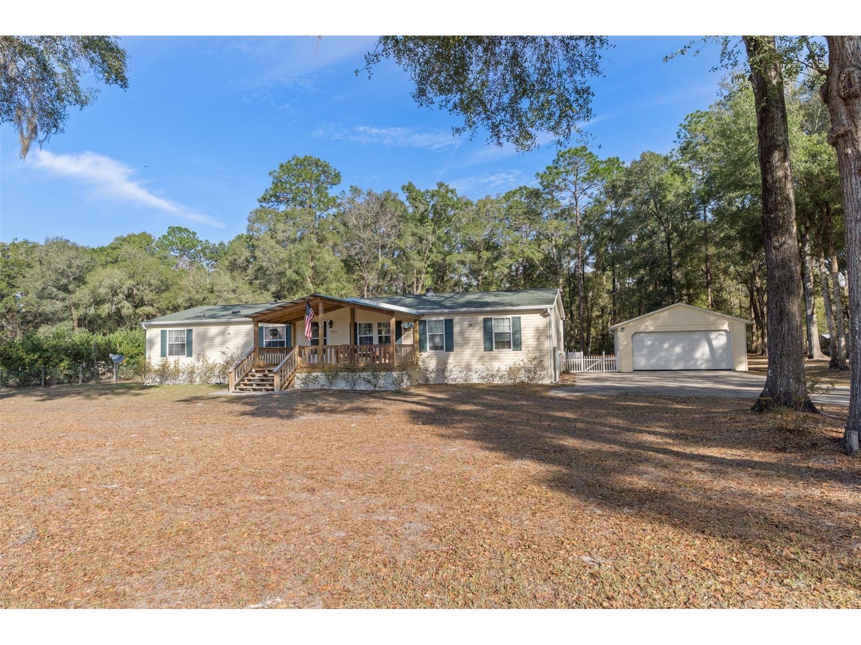 10875 SW 155th Street Dunnellon FL 34432 W7882088 image1