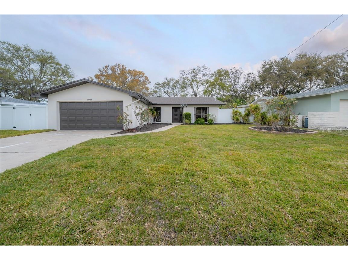 1088 Idlewild Drive N Dunedin FL 34698 T3510206 image1