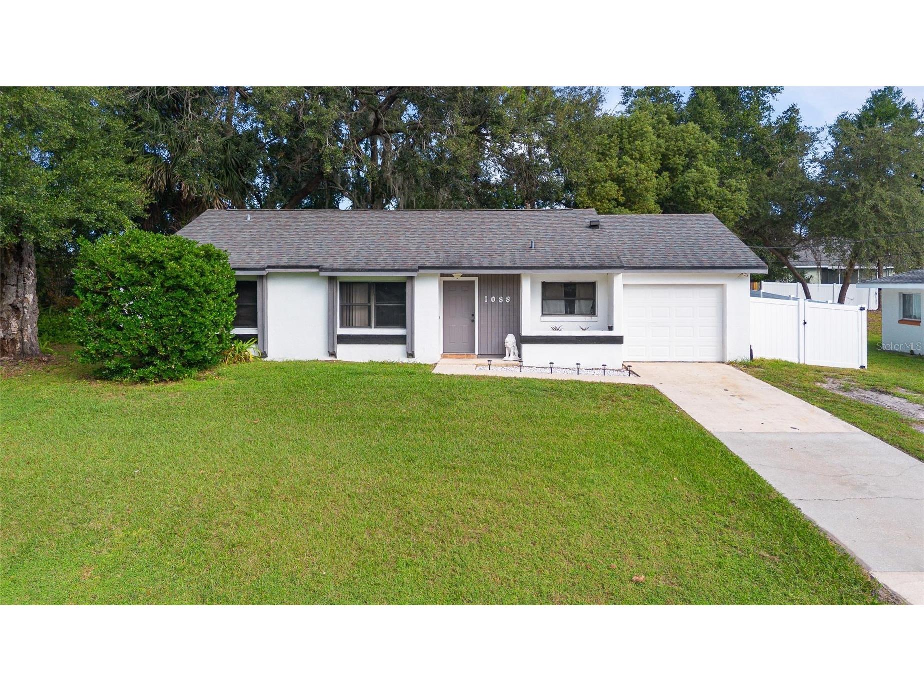 1088 N Harbor Drive Deltona FL 32725 V4945435 image1