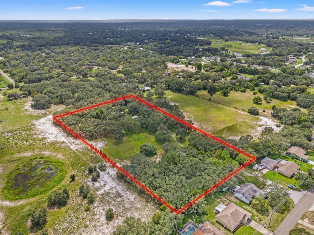 1088 Newcomb Avenue Spring Hill FL 34608 W7868137 image1