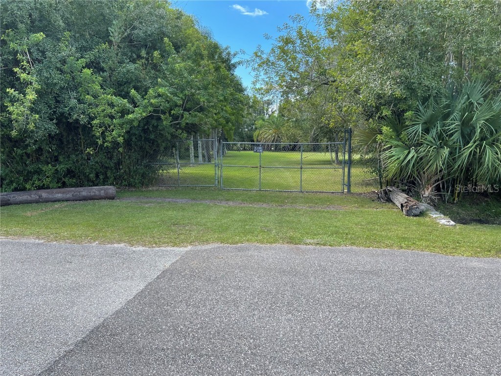 10883 NW 4th Avenue Okeechobee FL 34972 OK223343 image1