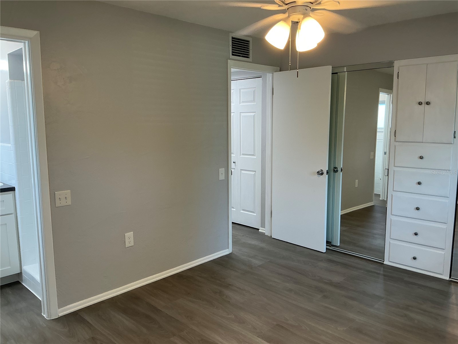 10888 Temple Avenue Seminole FL 33772 TB8515277 image10