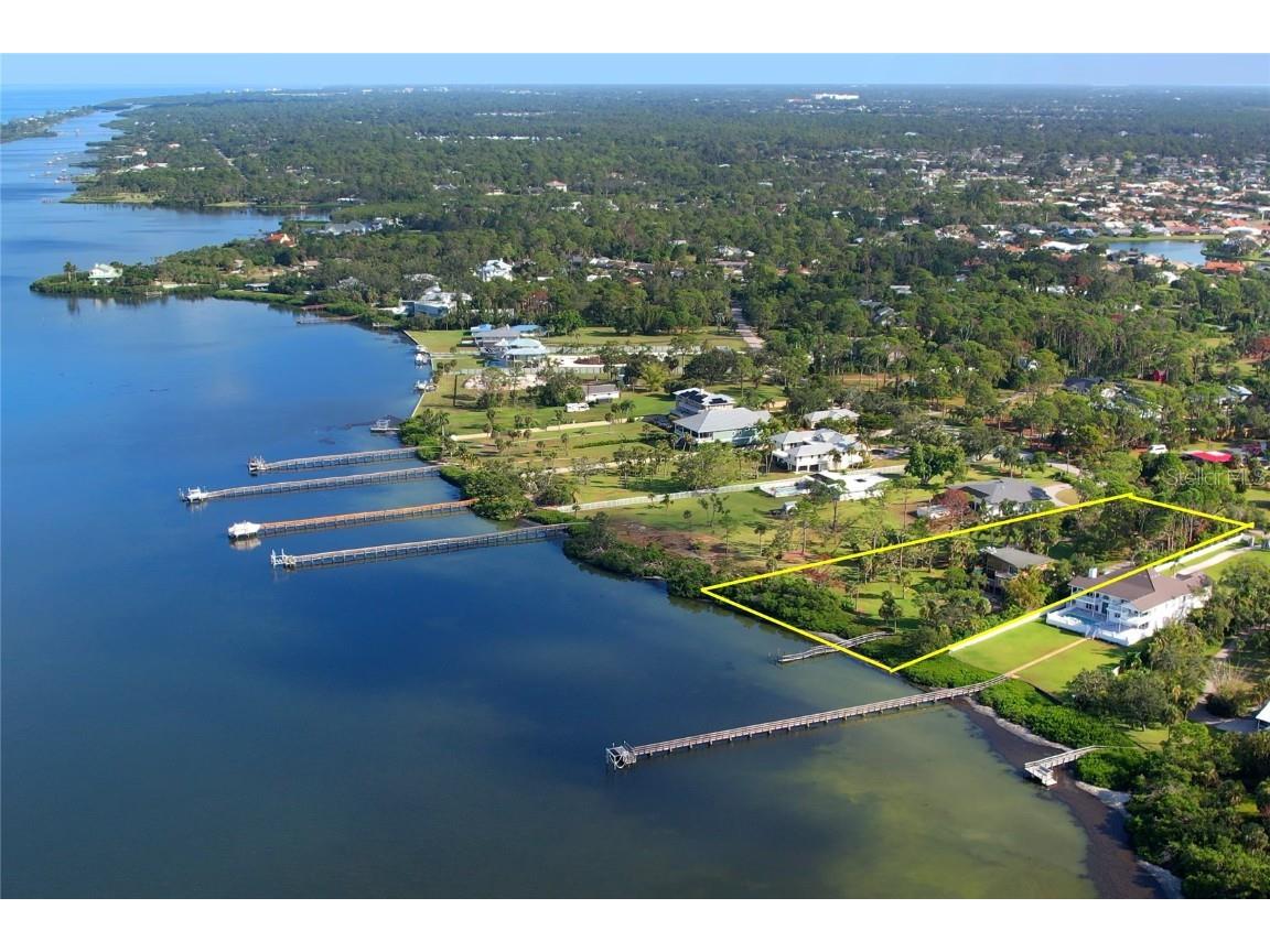 1089 Bayshore Drive Englewood FL 34223 D6131940 image1