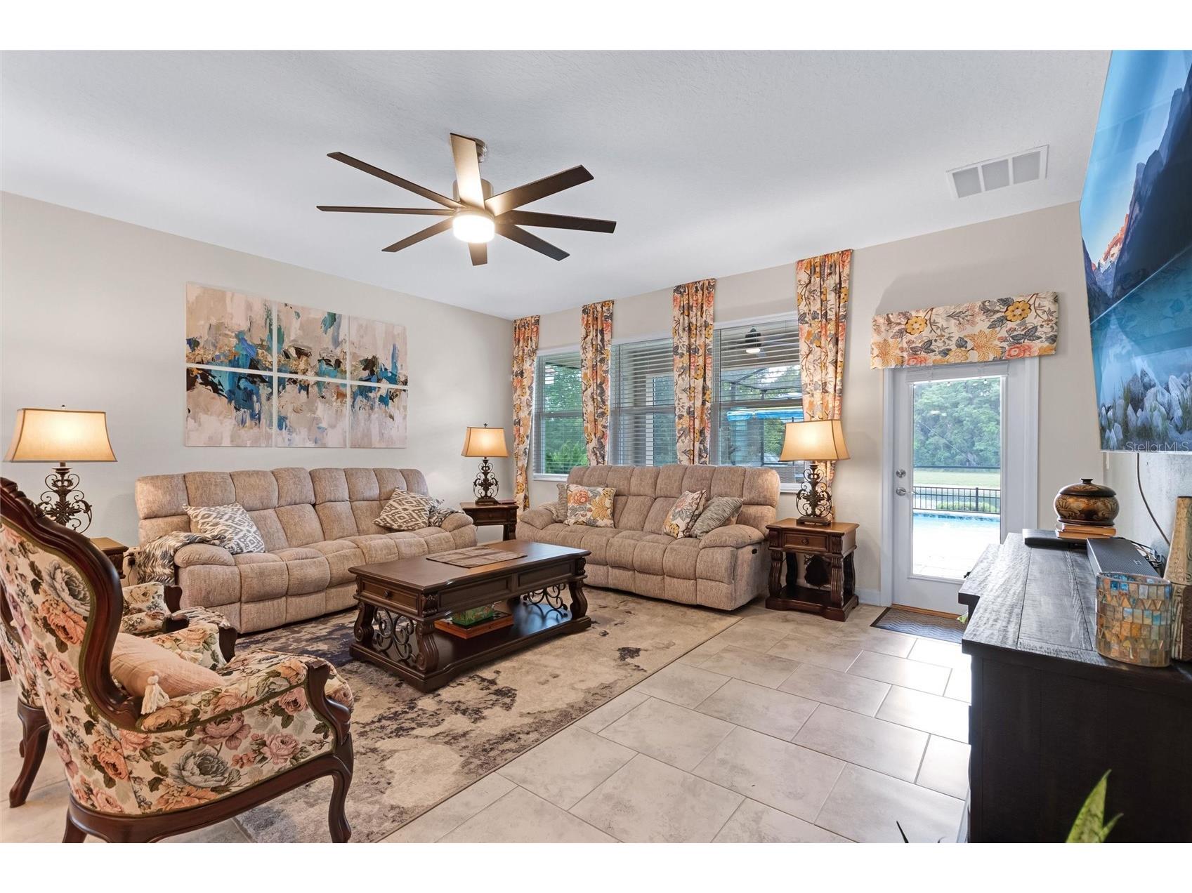 1089 Blackwolf Run Rd Davenport FL 33896 S5150917 image16