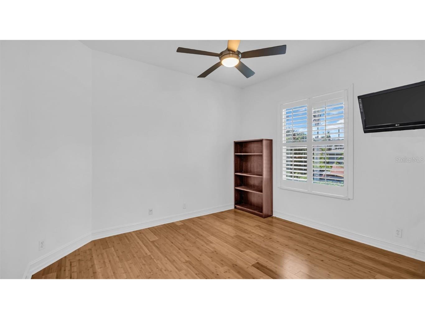 1089 Cordova Boulevard NE Saint Petersburg FL 33704 TB8448784 image27