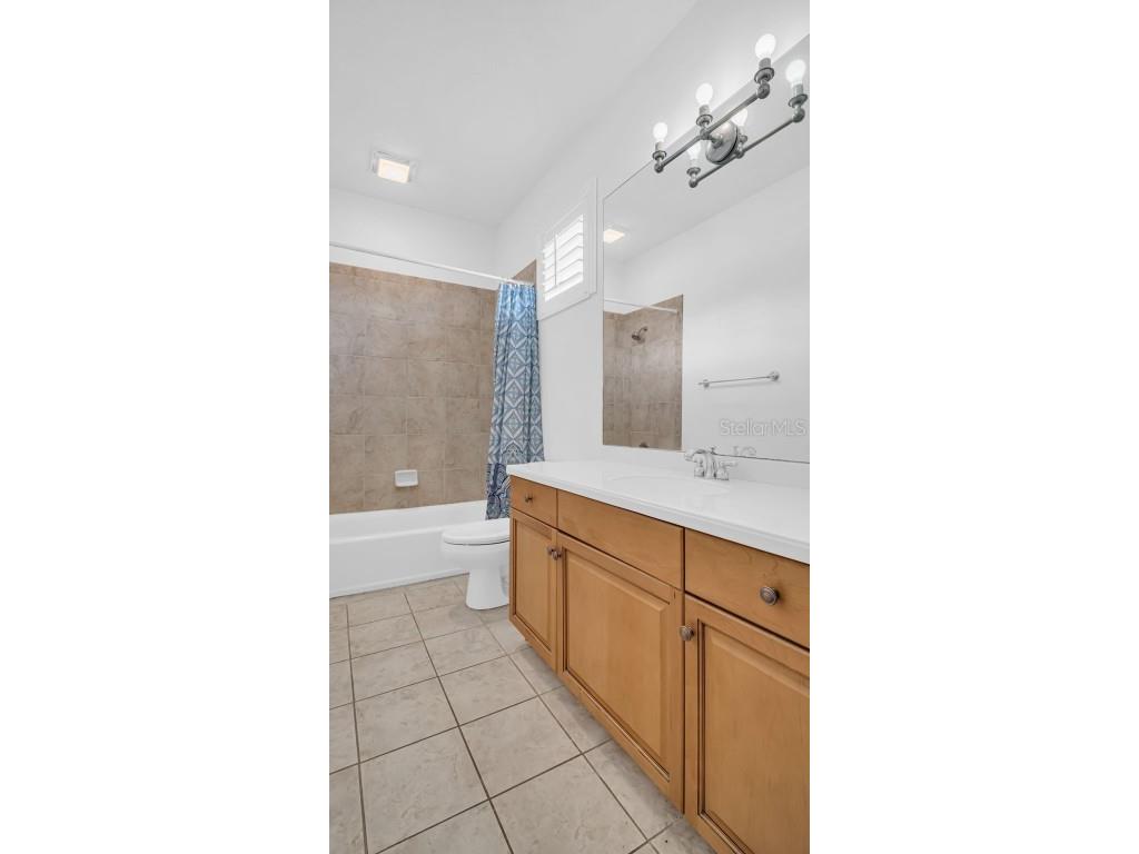 1089 Cordova Boulevard NE Saint Petersburg FL 33704 TB8448784 image35