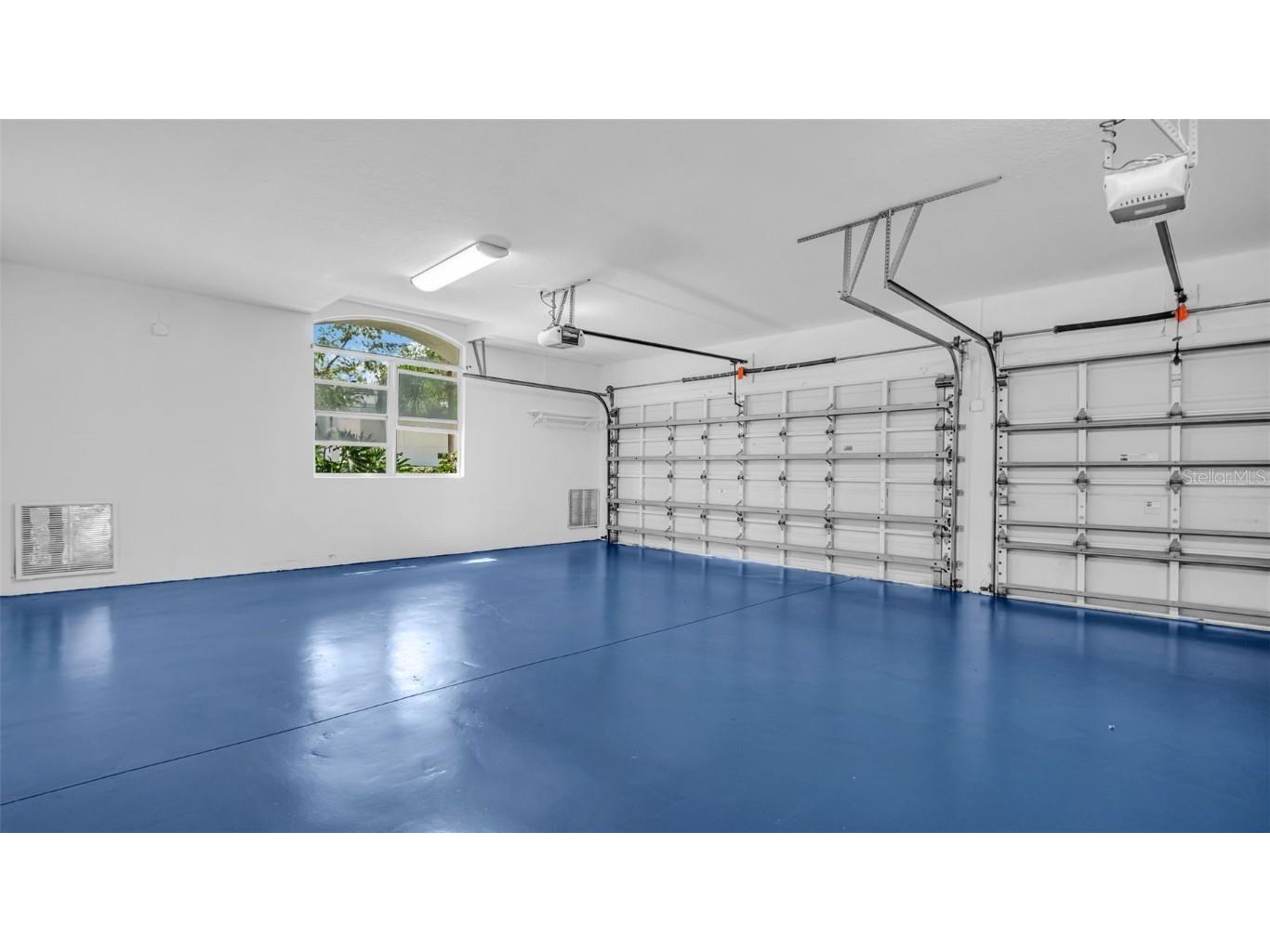 1089 Cordova Boulevard NE Saint Petersburg FL 33704 TB8448784 image39