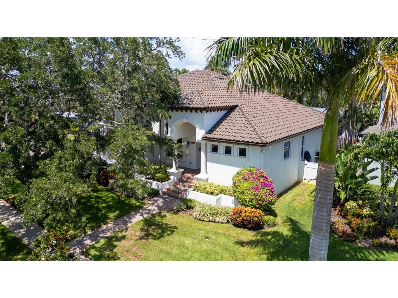 1089 Cordova Boulevard NE Saint Petersburg FL 33704 TB8448784 image44