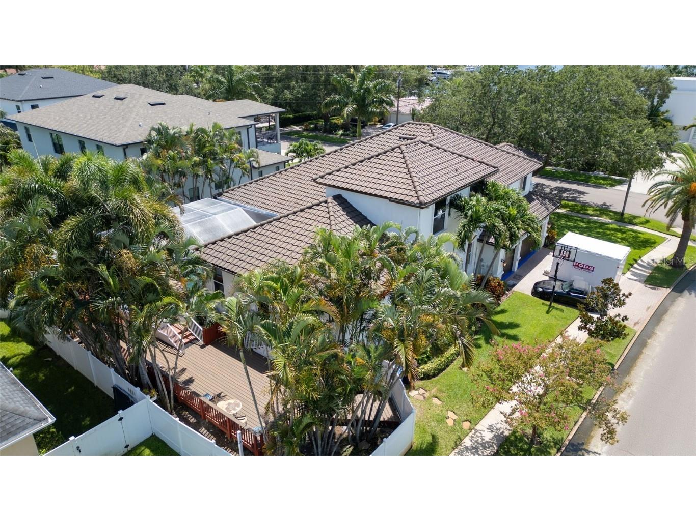 1089 Cordova Boulevard NE Saint Petersburg FL 33704 TB8448784 image46