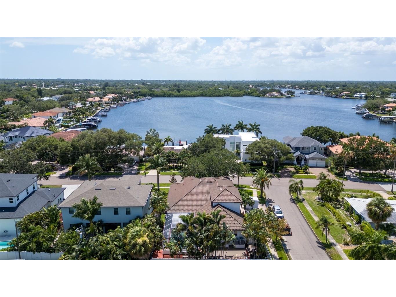 1089 Cordova Boulevard NE Saint Petersburg FL 33704 TB8448784 image51