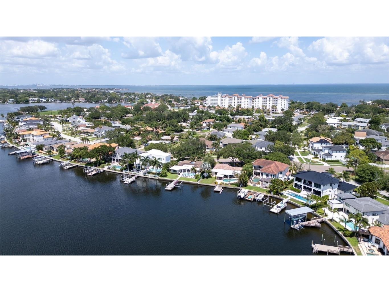 1089 Cordova Boulevard NE Saint Petersburg FL 33704 TB8448784 image59