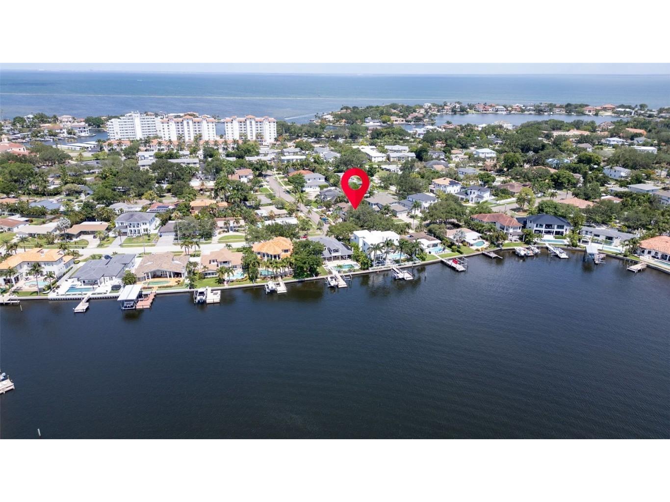 1089 Cordova Boulevard NE Saint Petersburg FL 33704 TB8448784 image64