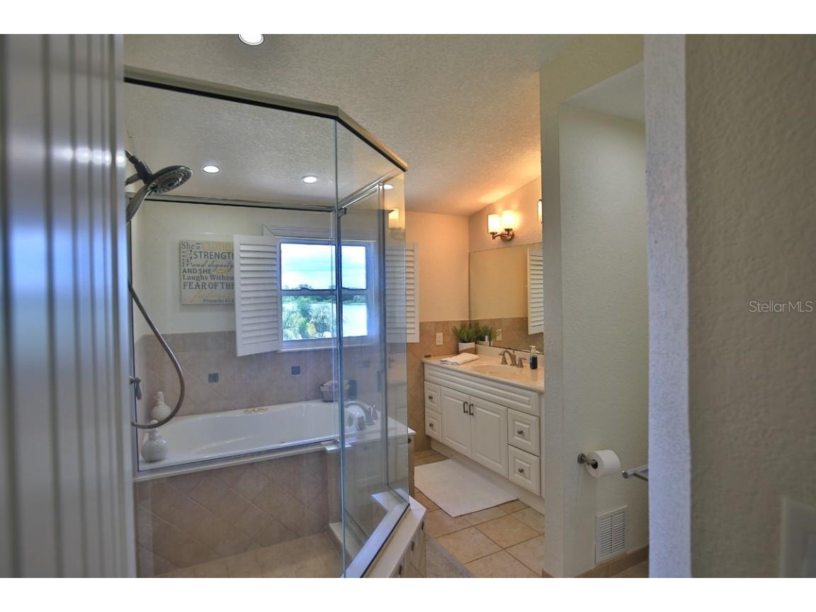 10893 SE 141 Avenue Road Ocklawaha FL 32179 - LAKE FAYE OM703382 image13