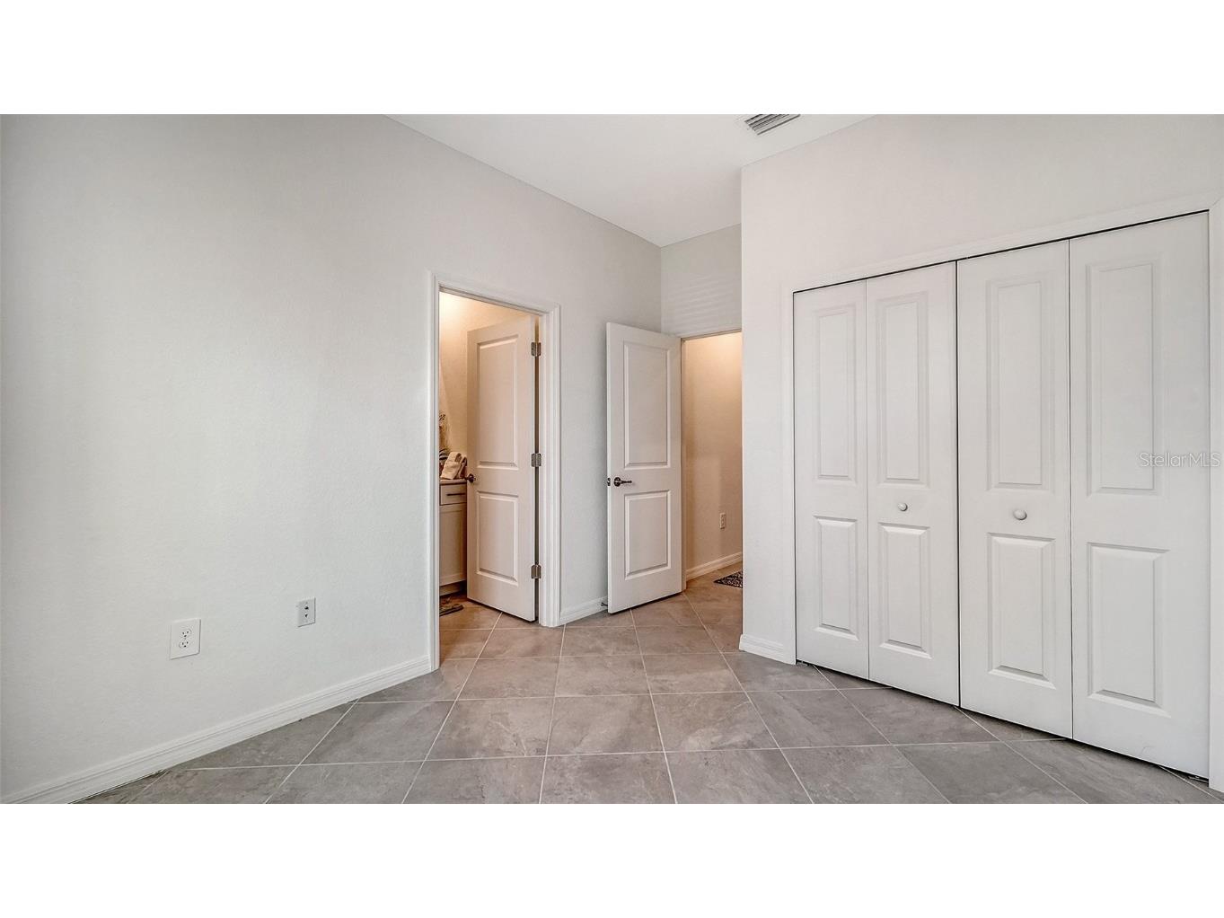 10896 Pinot Drive Venice FL 34293 A4664666 image25