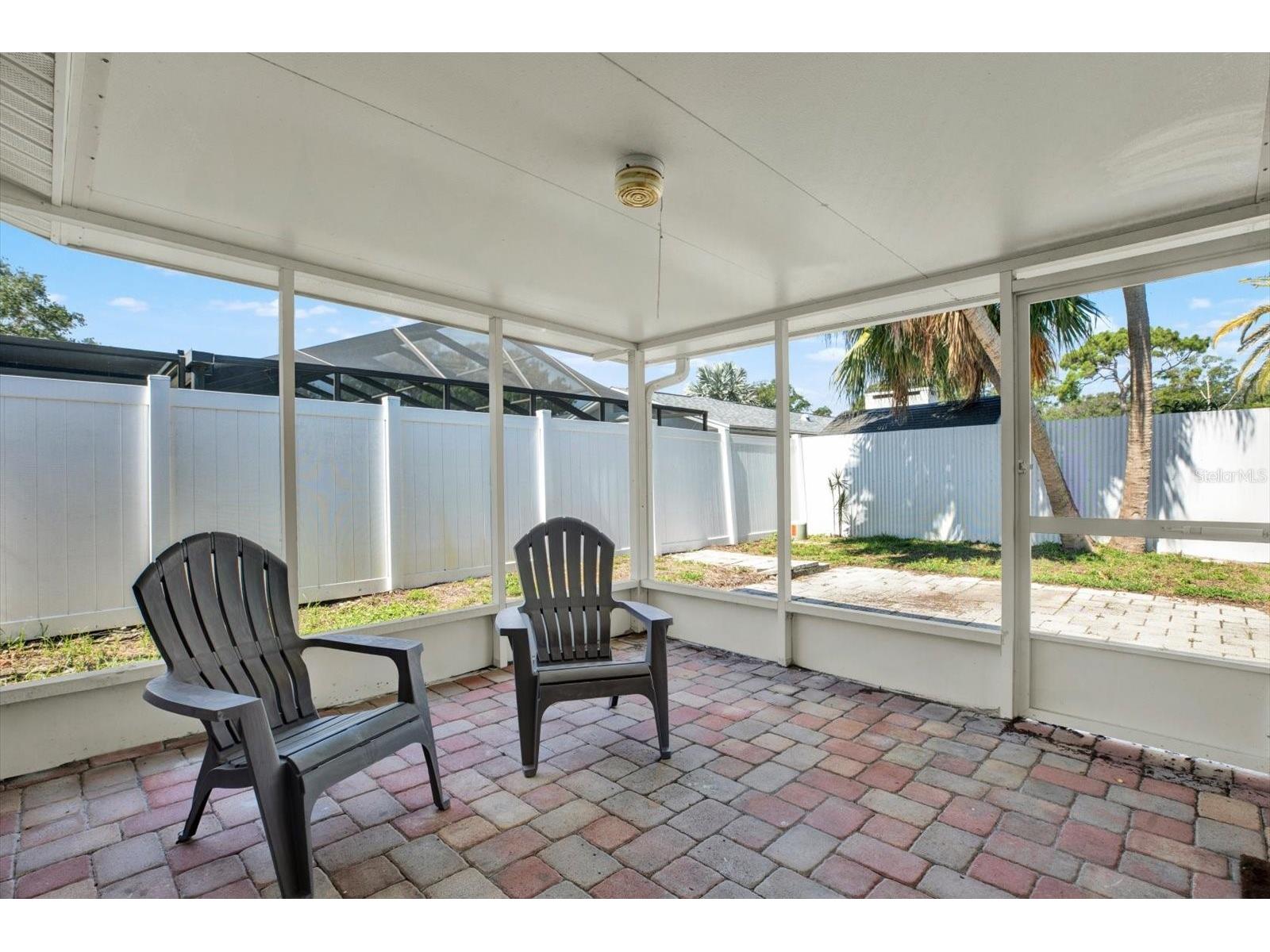 10898 119th Street N Seminole FL 33778 TB8516760 image24