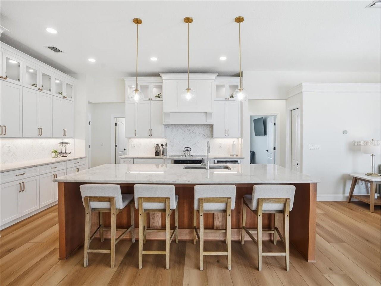 109 16th Street Belleair Beach FL 33786 TB8494914 image21