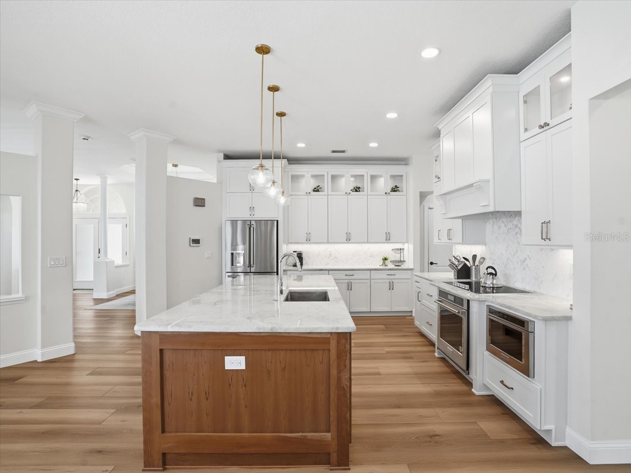 109 16th Street Belleair Beach FL 33786 TB8494914 image23