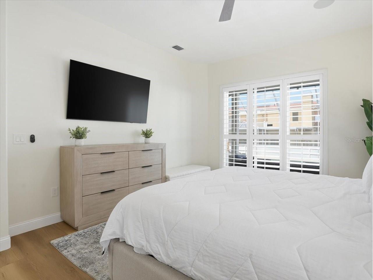 109 16th Street Belleair Beach FL 33786 TB8494914 image40