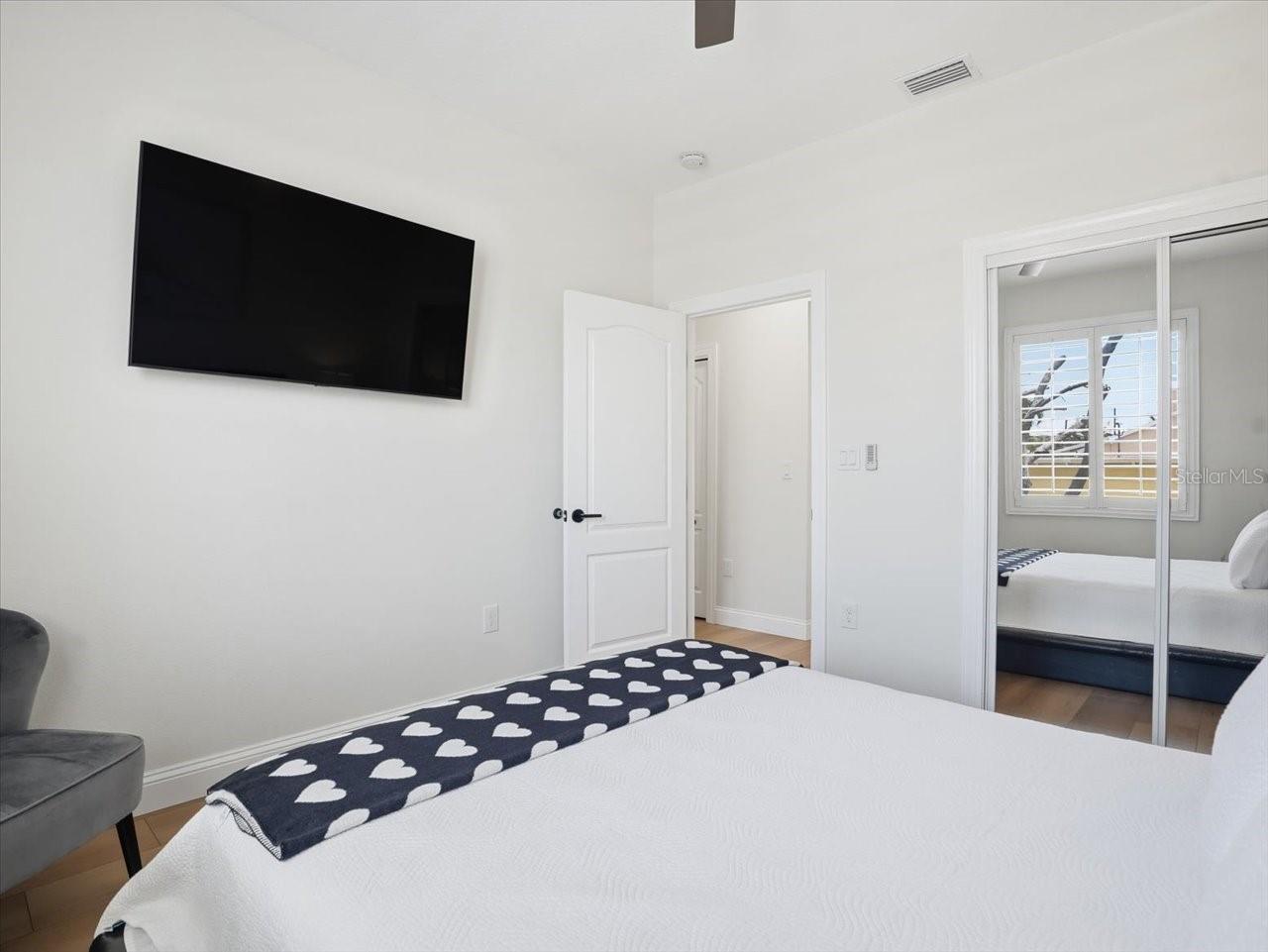 109 16th Street Belleair Beach FL 33786 TB8494914 image55