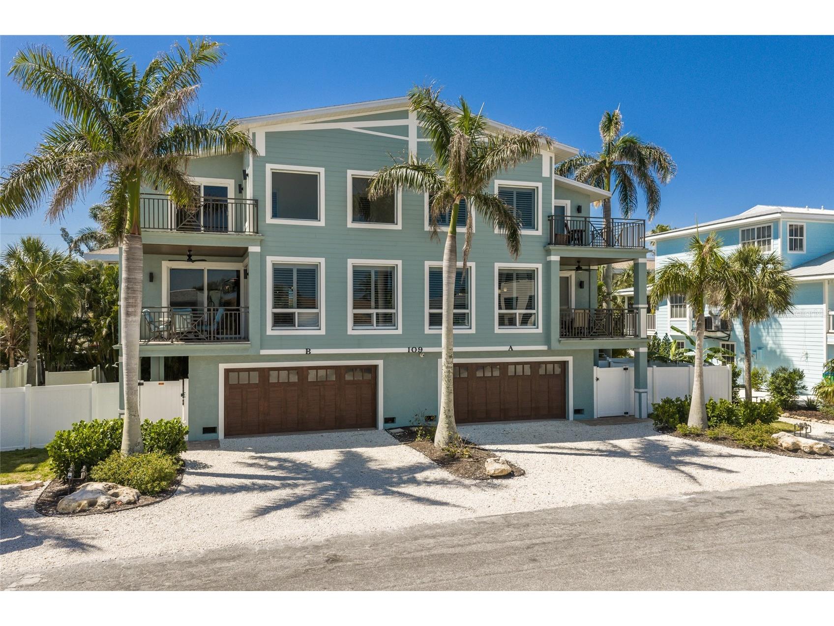109 6th Street N #A & B Bradenton Beach FL 34217 A4692484 image4
