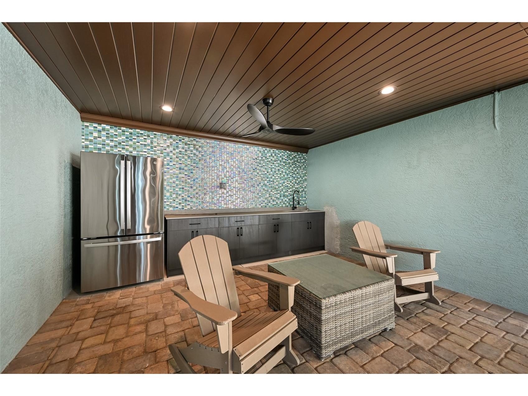 109 6th Street N #A Bradenton Beach FL 34217 A4693625 image32