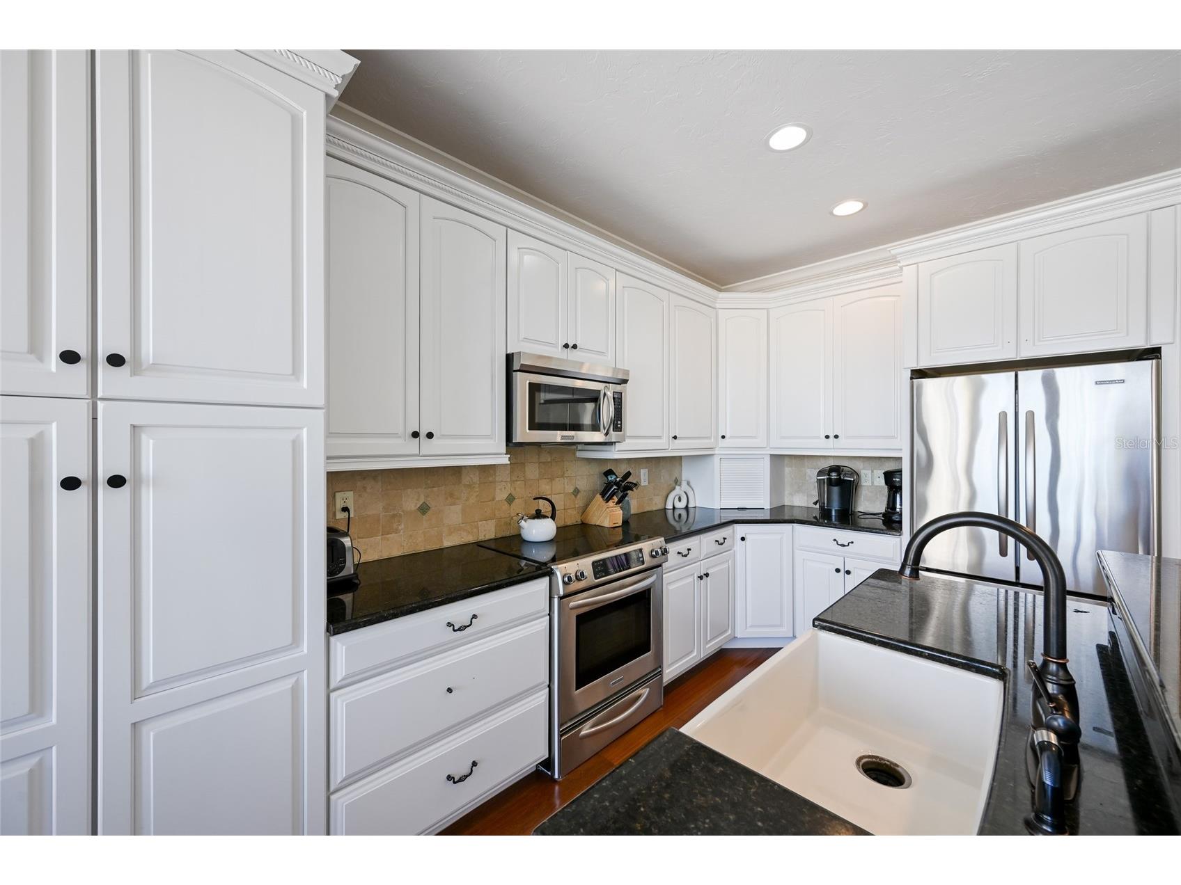 109 6th Street N #B Bradenton Beach FL 34217 A4693629 image12